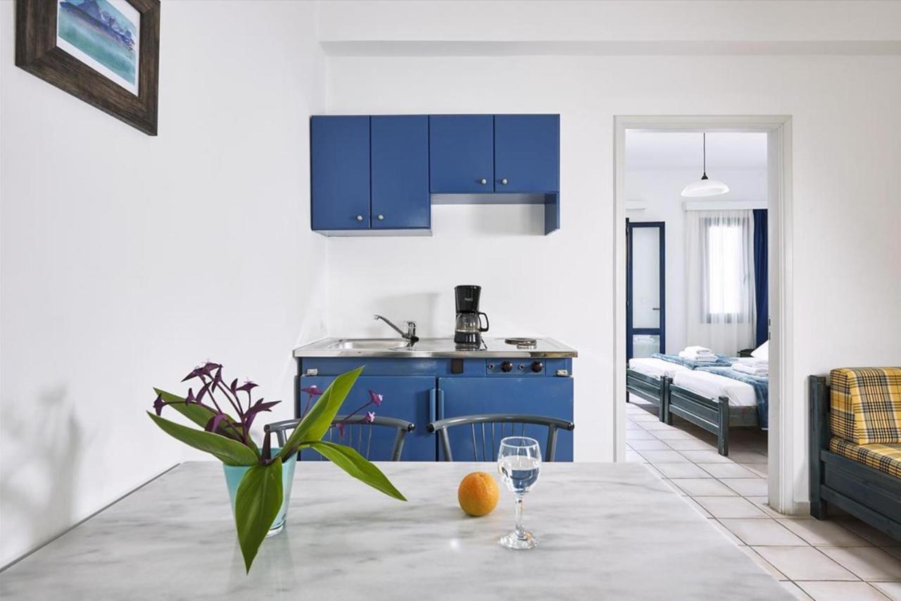 Eva Suites & Apartments Agia Marina エクステリア 写真